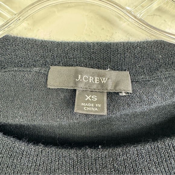 J.crew Scoop neck size XS Black Long Sleeve Top with Leopard Cuffs top - Picture 6 of 6